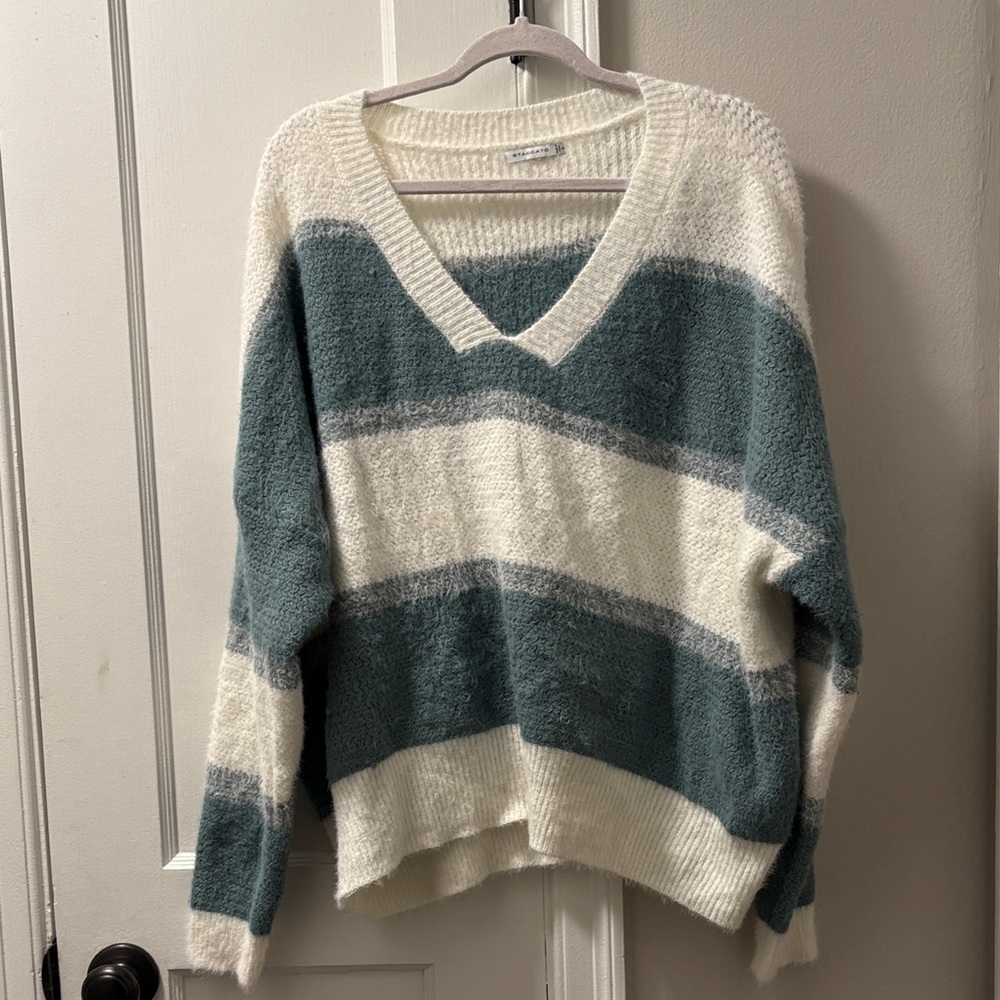 Staccato V-Neck Sweater - Cream and Blue Stripes